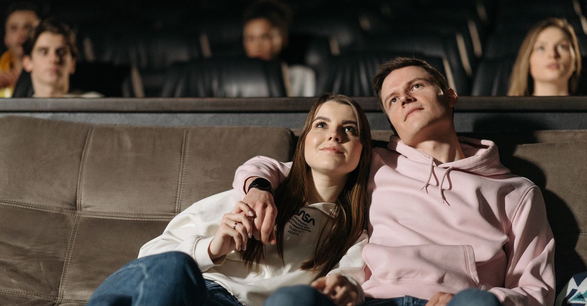 Film z napisami na ekranie laptopa