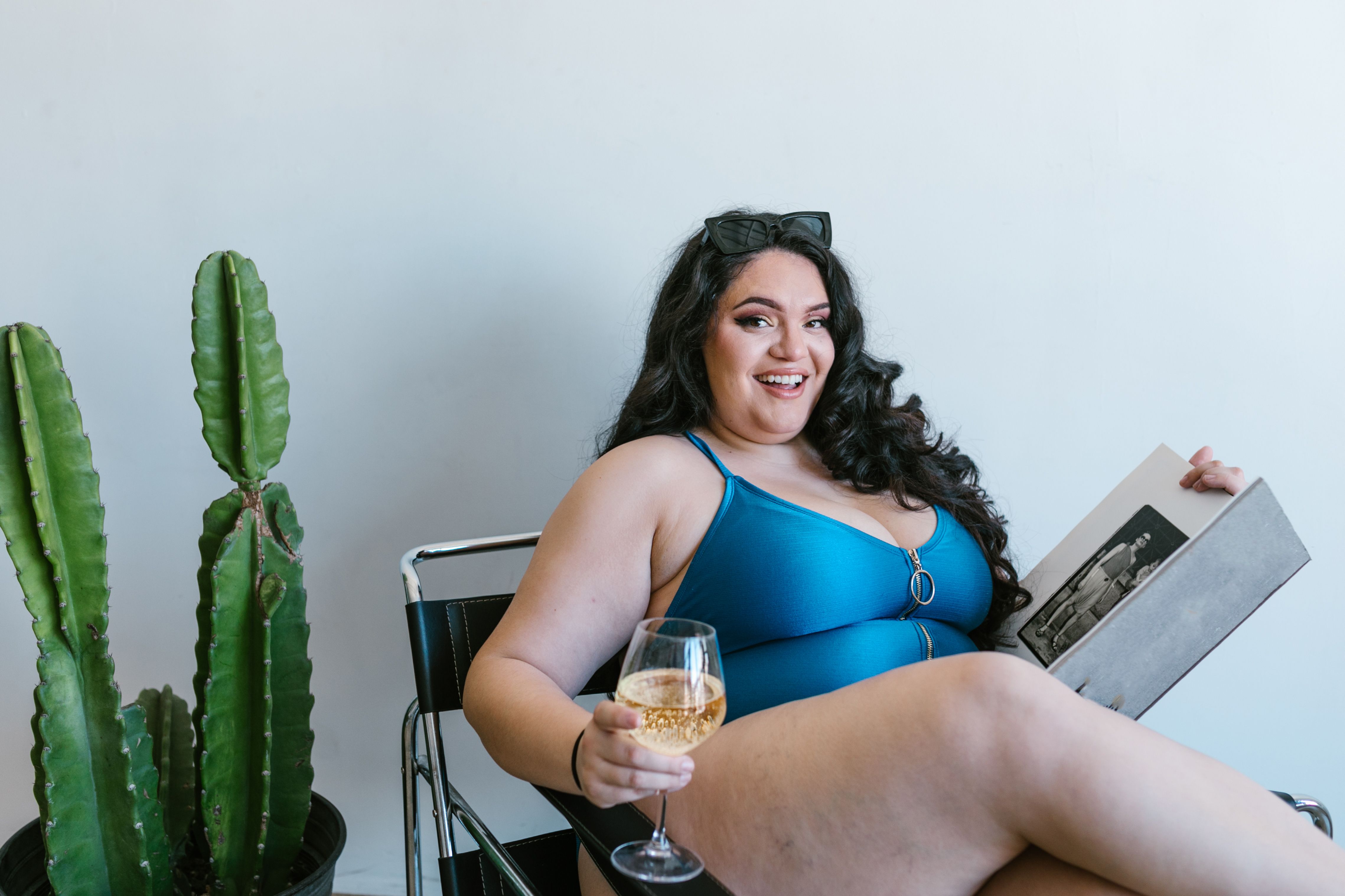 Chrissy Metz Weight Loss Struggles: The Real Story Behind The Scenes [i8sshMoSLEN] — Photo by RDNE Stock project on Pexels