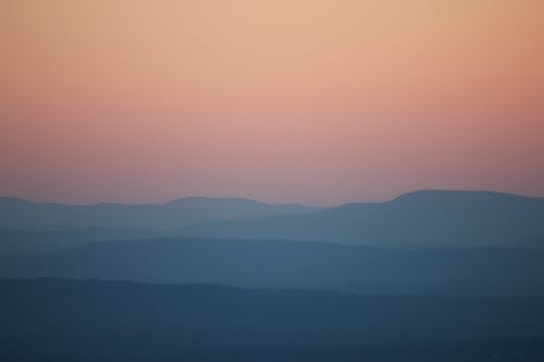Бесплатное стоковое фото с горы, закат, небо