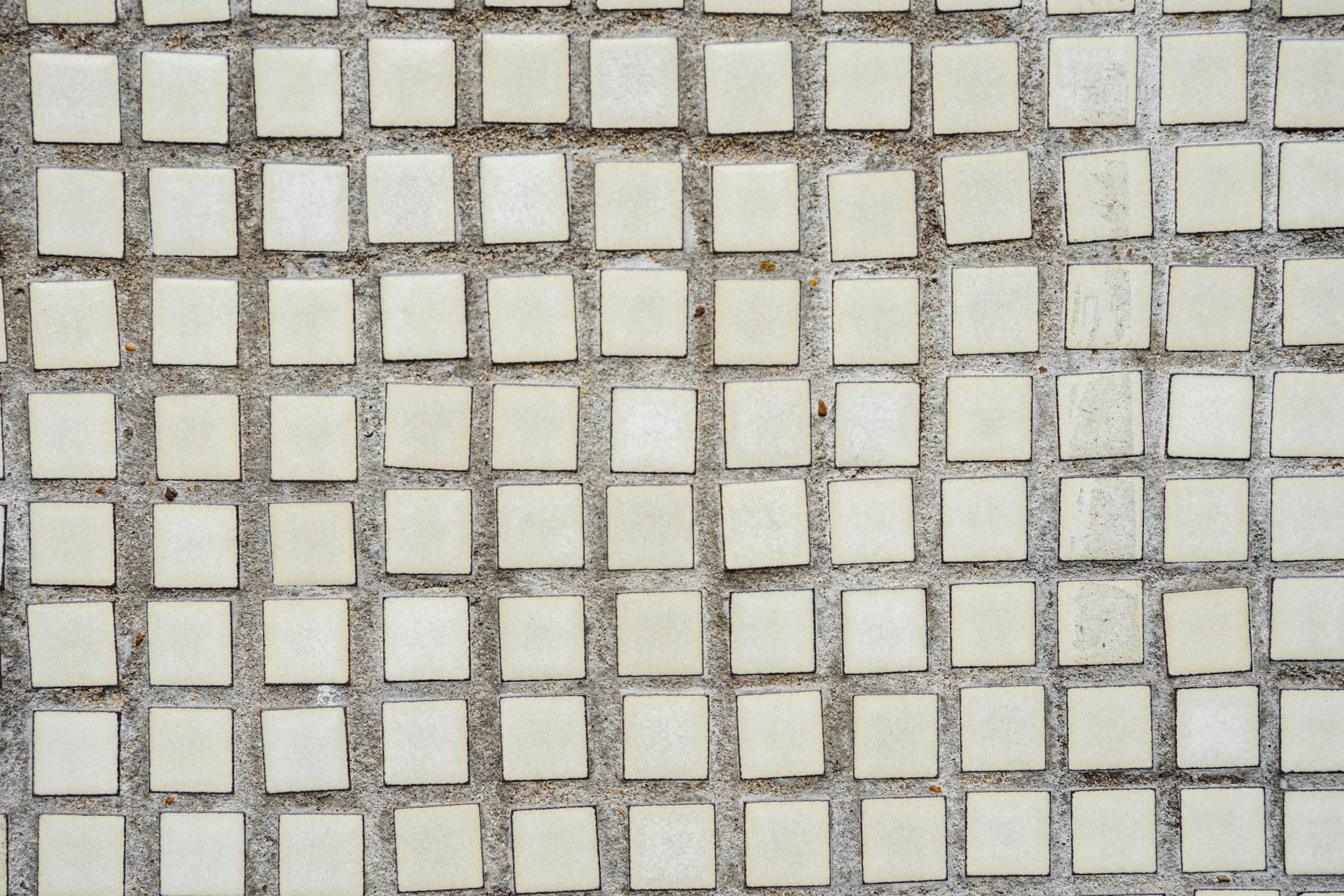 White ceramic tiles with many little squares