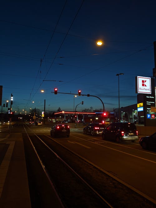 คลังภาพถ่ายฟรี ของ kaufland, ตอนเย็น, ถนน