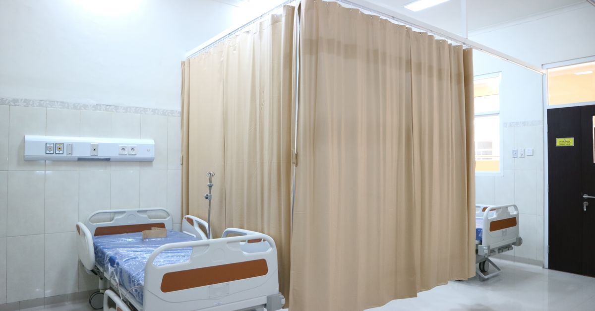 how to find a reputed gynecologist in Ulhasnagar