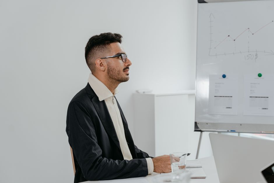 Deep Work for Freelancers: Build a Business-of-One Weekly