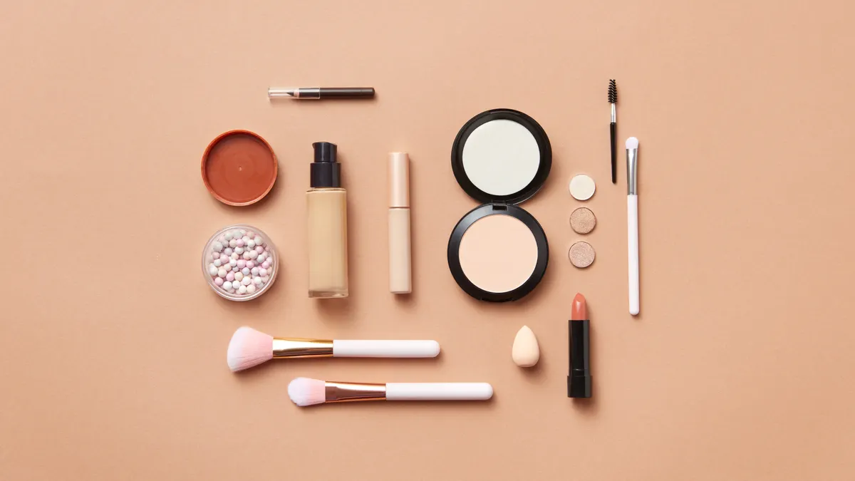 Signs That Your Makeup Has Expired