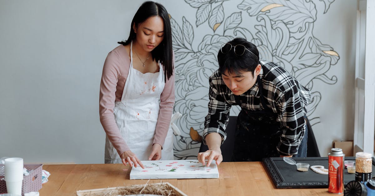 Collaborative Art Projects: Working with Others