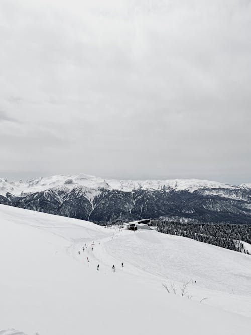 Základová fotografie zdarma na téma geologické útvary, hora, jízda na snowboardu