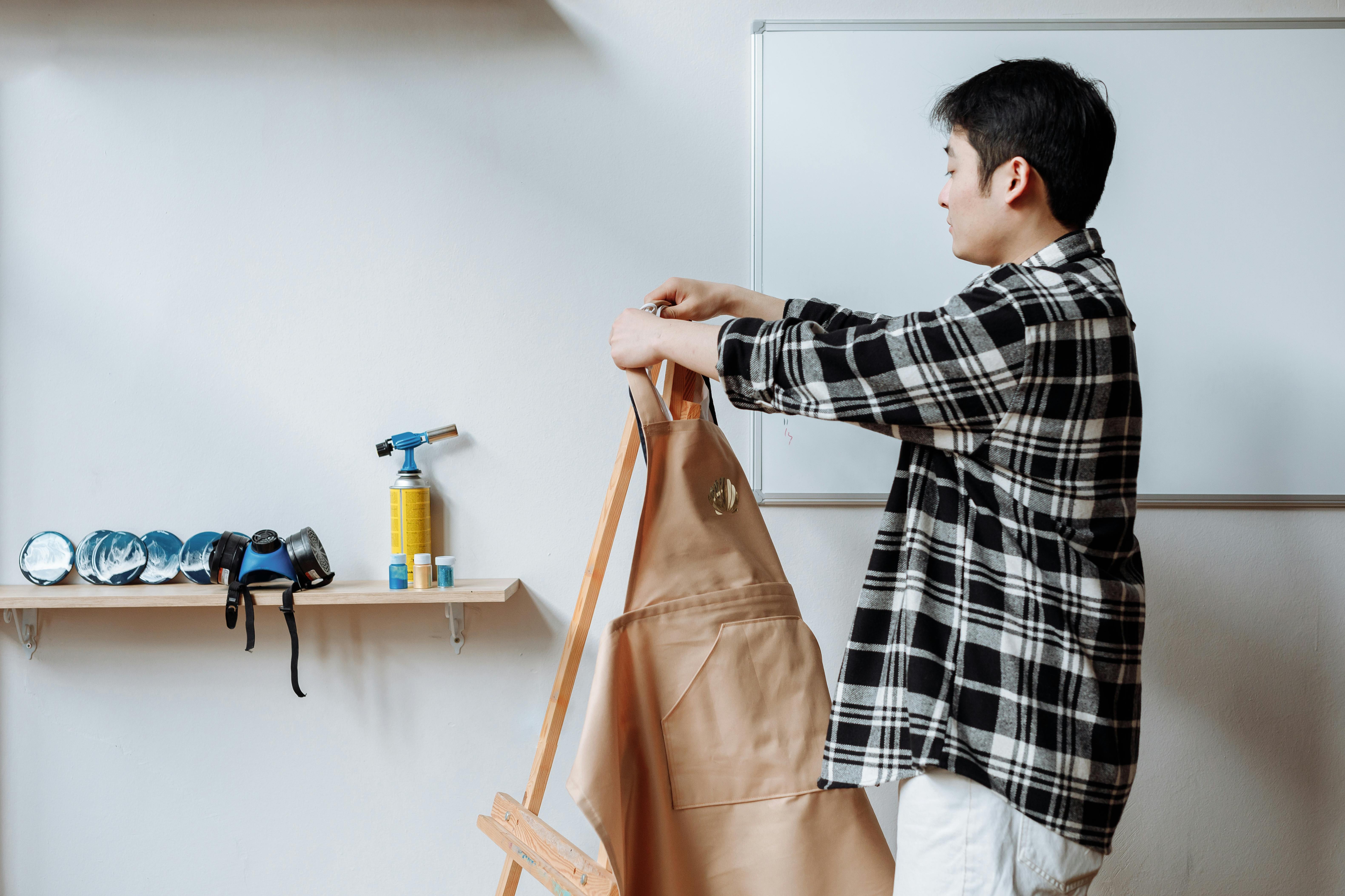 DIY home improvement. What could possibly go wrong? - Lookout Eugene — Photo by Thirdman on Pexels