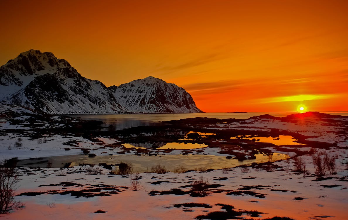 Fotos de stock gratuitas de amanecer, anochecer, cubierto de nieve