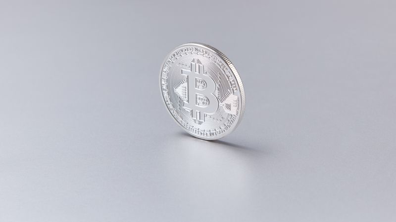 Procurador dos EUA: Como Bitcoin Virou Fonte de Renda e Prejuízo Procurador dos EUA: Como Bitcoin Virou Fonte de Renda e Prejuízo - cripto | Estrato