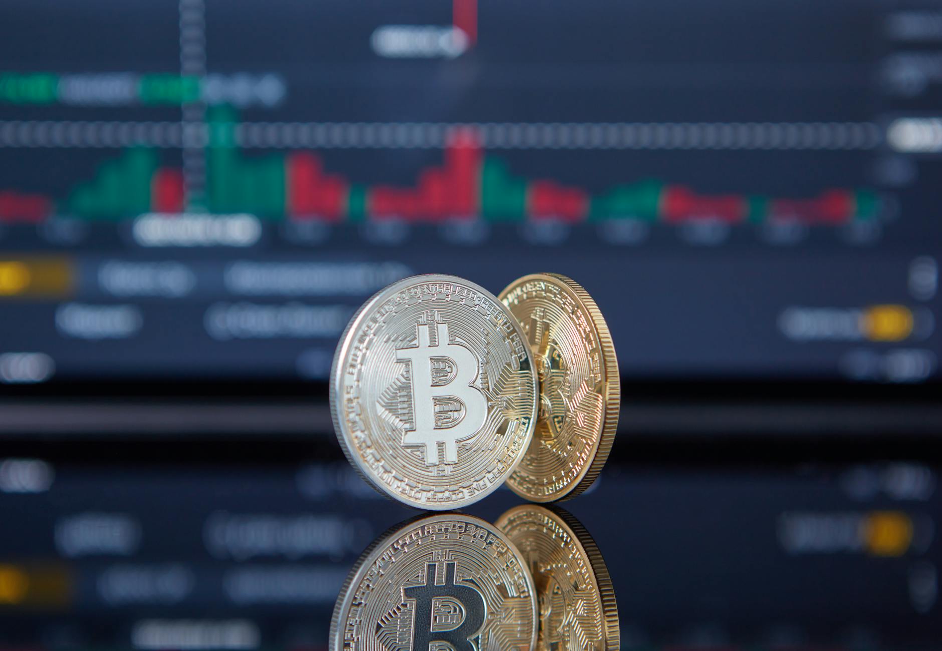 Crypto market surge targets key resistance. Monitor BTC price action for breakout potential, informed digital asset investing. Crypto market surge targets key resistance. Monitor BTC price action for breakout potential, informed digital asset investing.