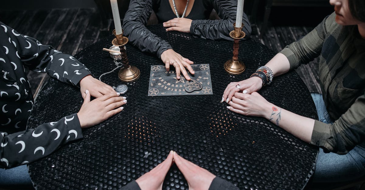 農曆七月生活禁忌大公開 六成二民眾遵守 三成三怕加班惹煩惱