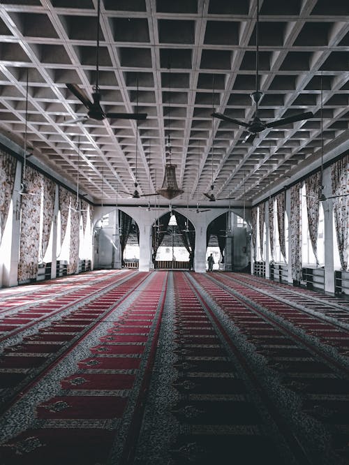 Red Carpet in the Prayer Room