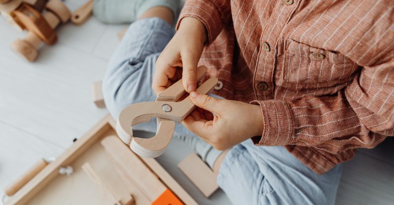 Activité pince Montessori : 10 idées créatives