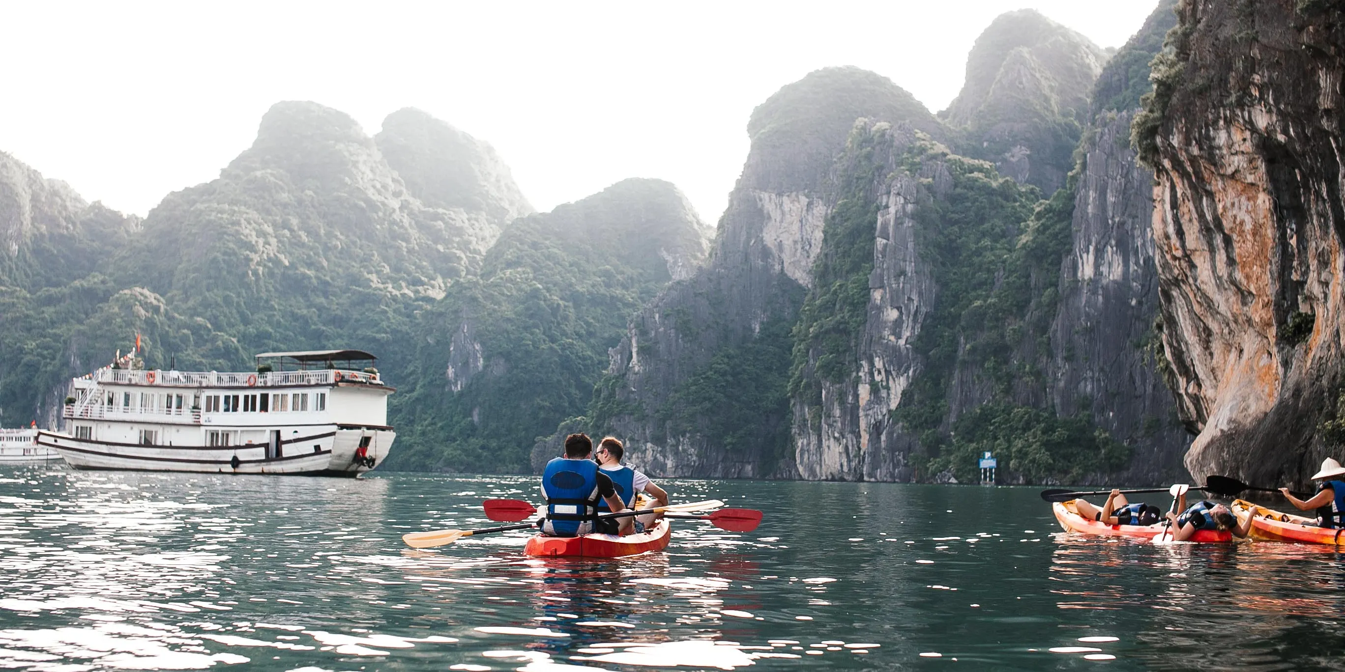 Lan Ha Bay Sea Kayaking & Floating Village
