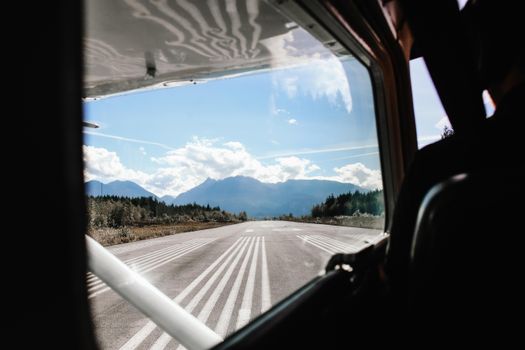 Score Cheap Flights to Canada from USA Now!