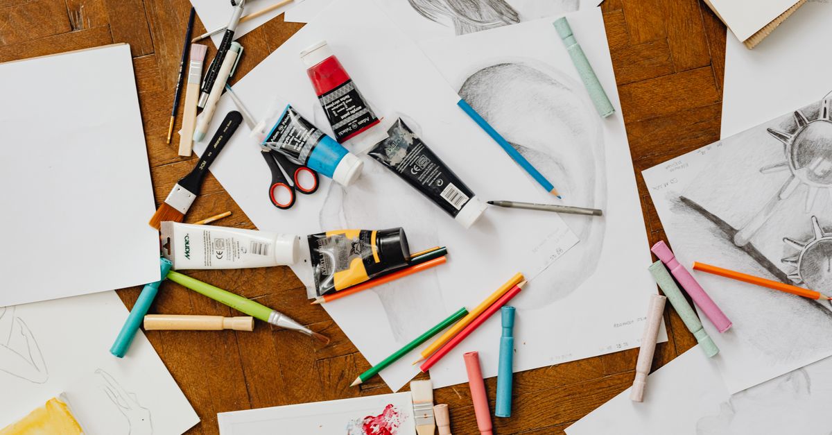 Comparatif : crayons de couleur vs feutres