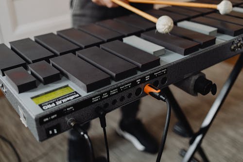 Foto profissional grátis de fechar-se, instrumento de percussão, instrumento musical