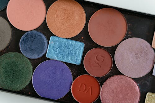 Eyeshadow Pallet on a Black Case