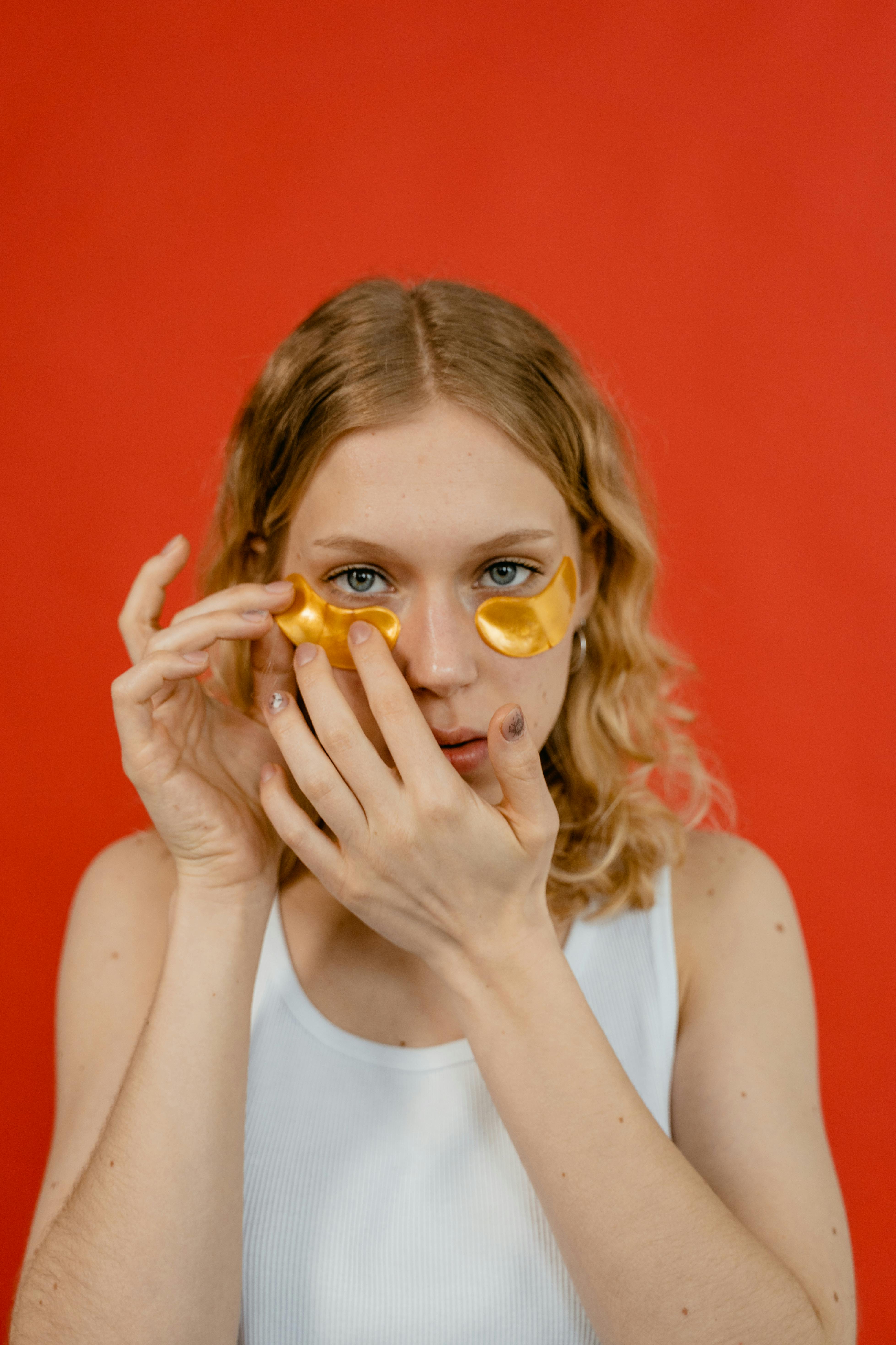 Can I put Tigers Eye under my pillow?