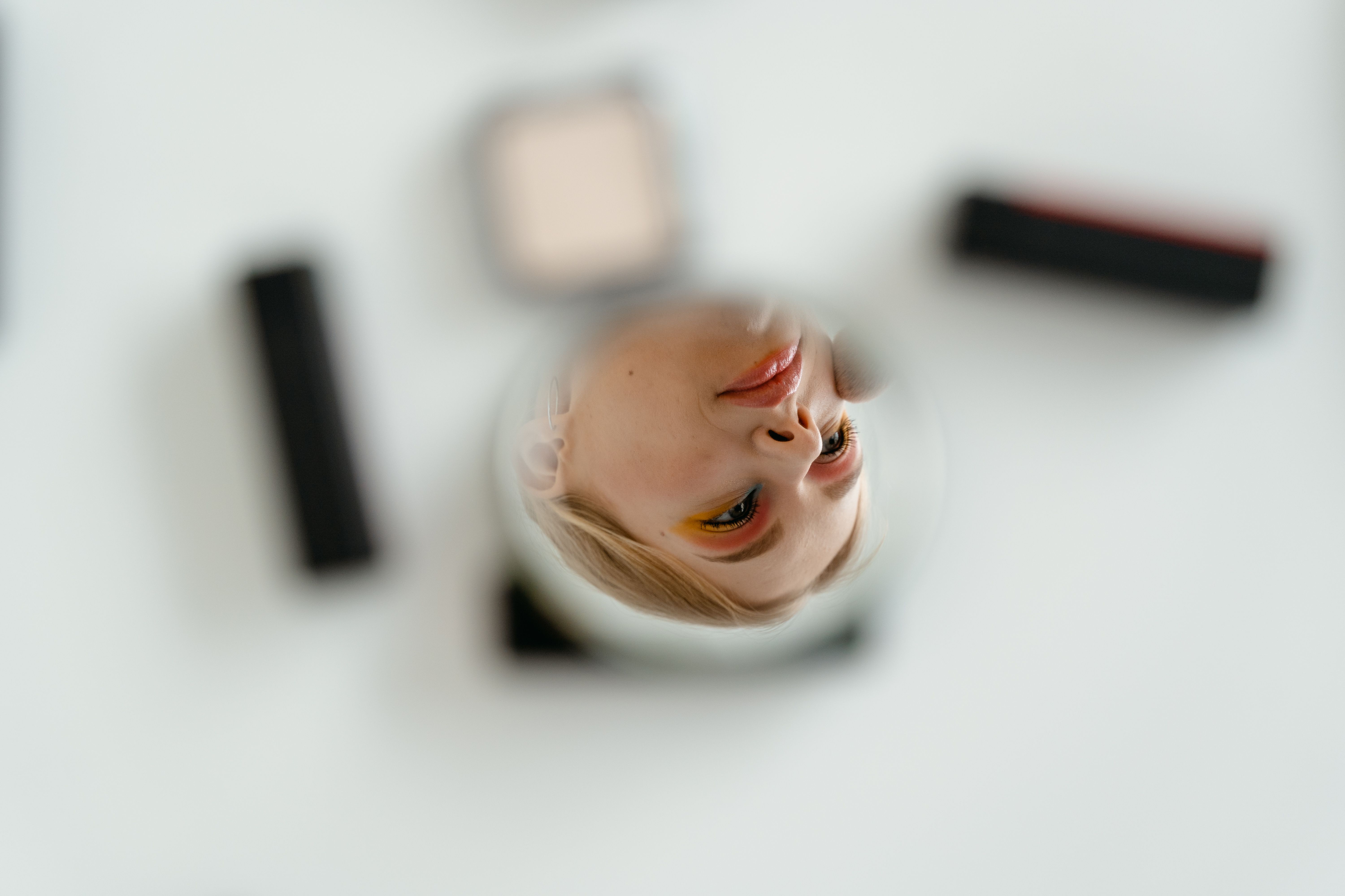 Photos gratuites de accessoire de beauté, art du maquillage, artistique