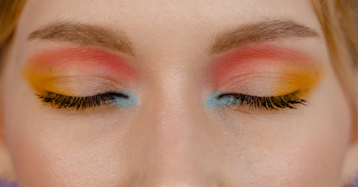 How to get thicker eyebrows cosmetically