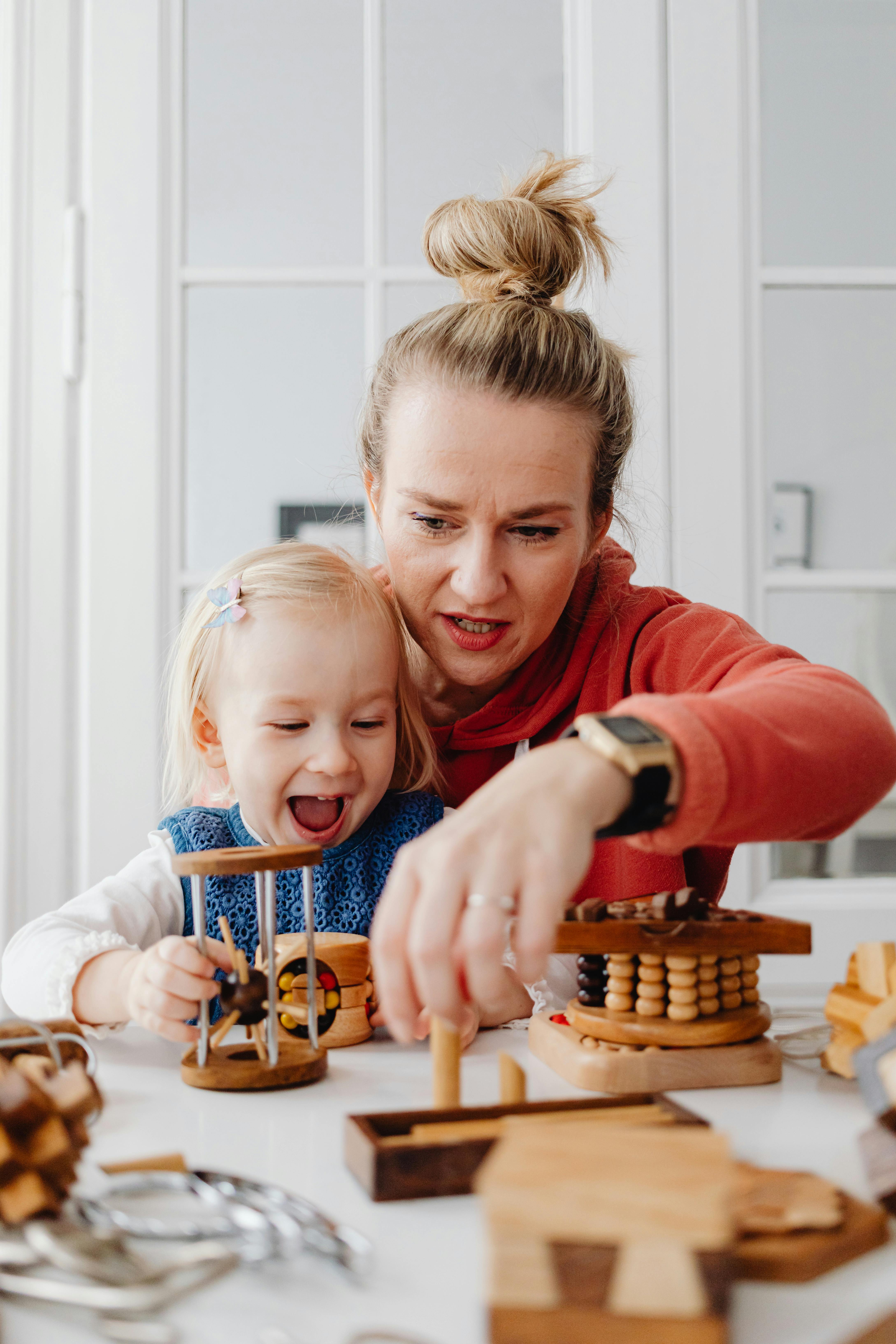 How do you tell if a girl is enjoying the date?