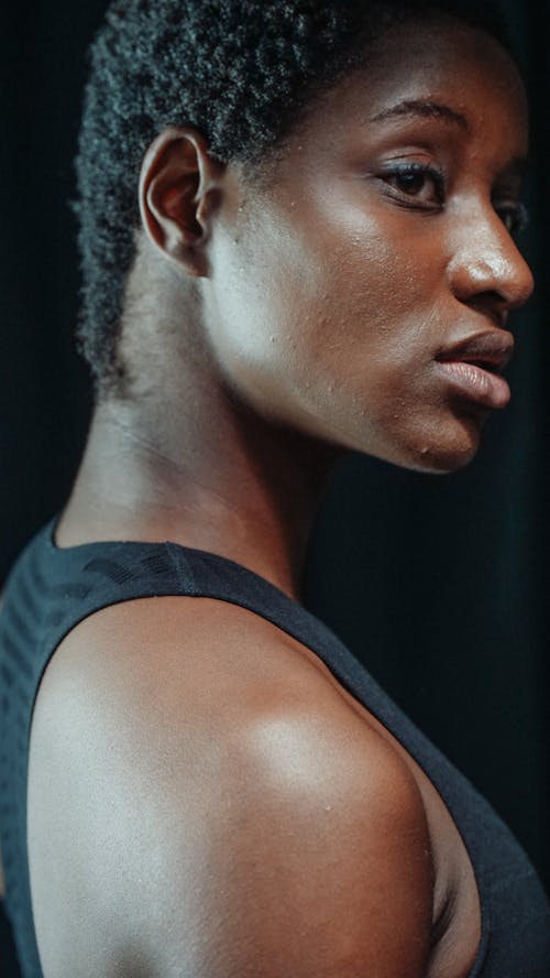 Бесплатное стоковое фото с афро волосы, афро-американец, боковой профиль