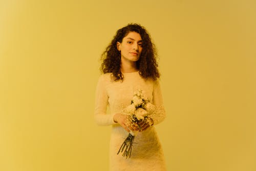 Kostnadsfri bild av blomma, bröllopsklänning, bukett