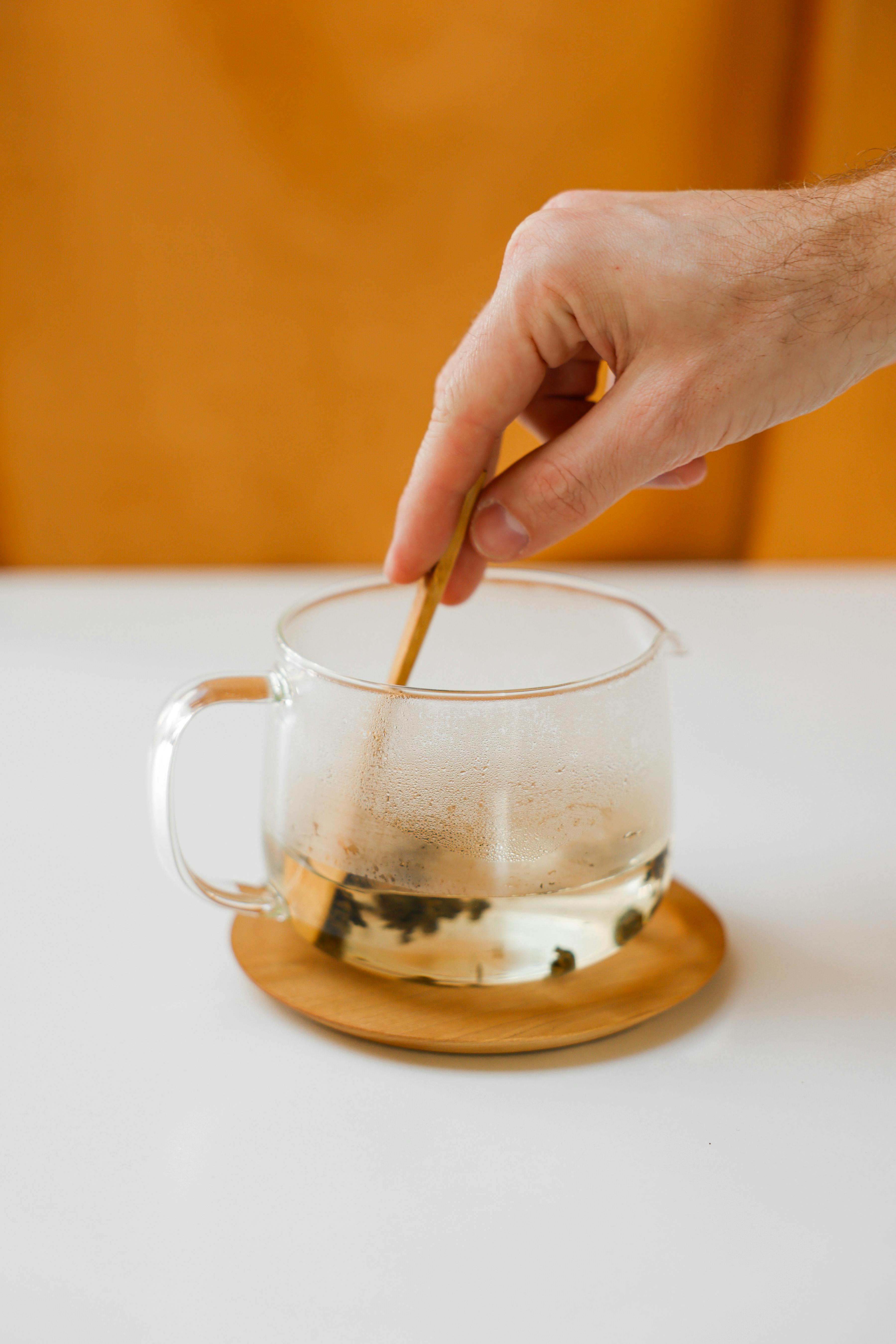Which teas should not be mixed?
