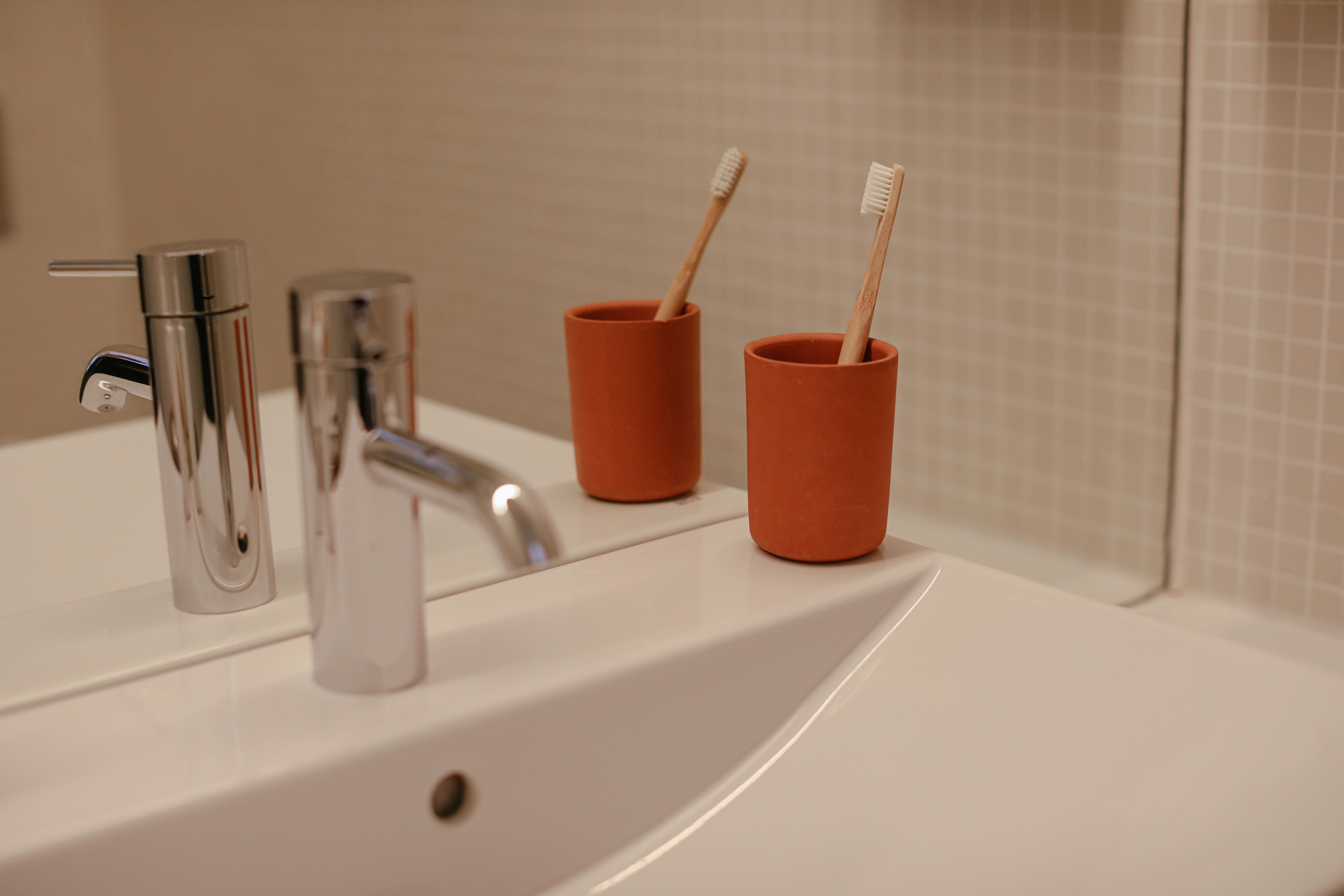Comment désinfecter brosse à dent : Guide hygiène