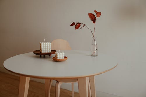Základová fotografie zdarma na téma kulatý stůl, minimalismus, minimalista