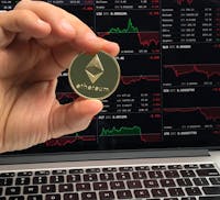 Dogecoin's Tug of War: Will Bulls or Bears Prevail at $0.090?