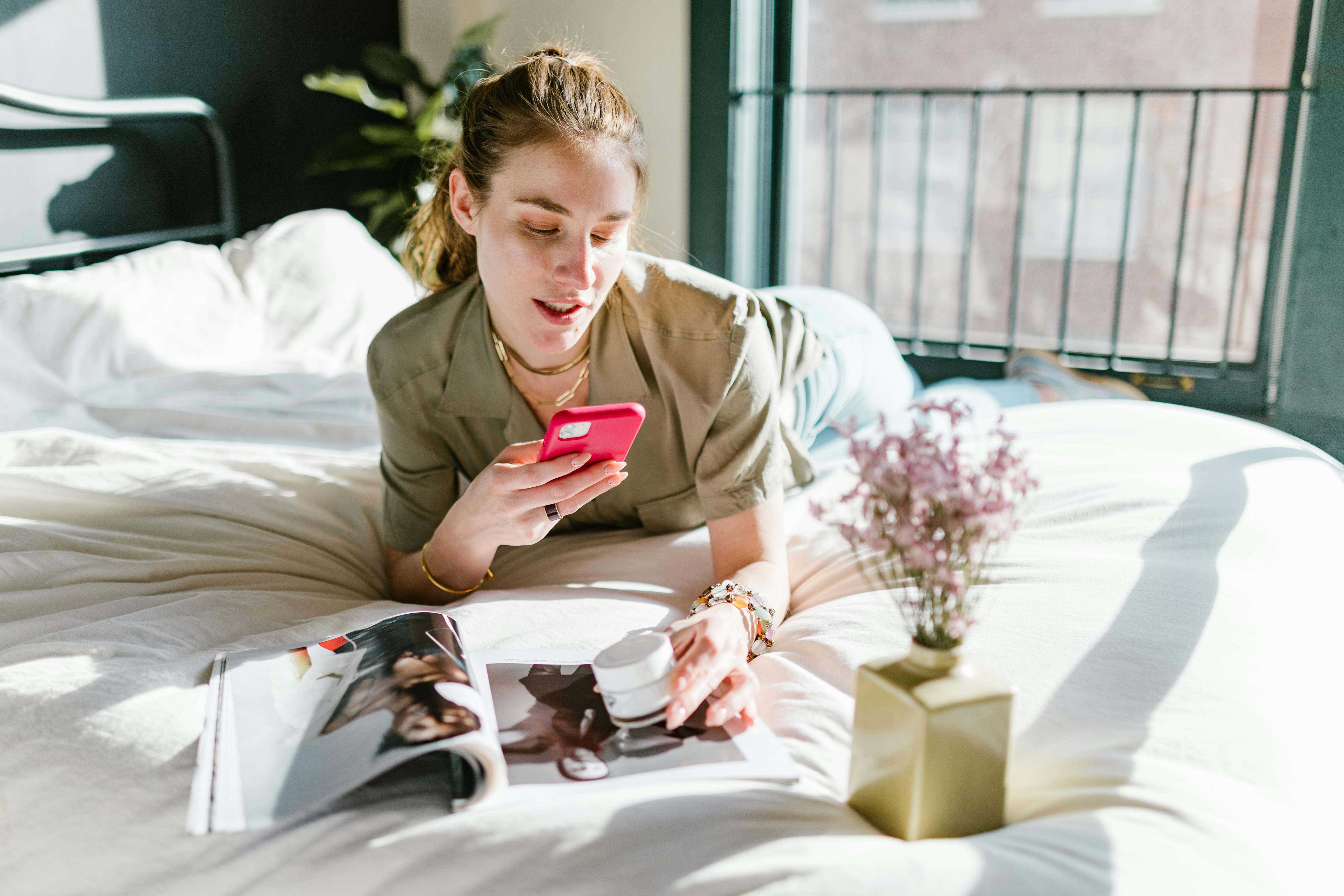 Why Mobile-First Design Is Critical for Today’s Online Magazines (and How to Get It Right)