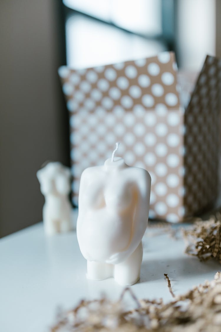 Body Shape Candle 