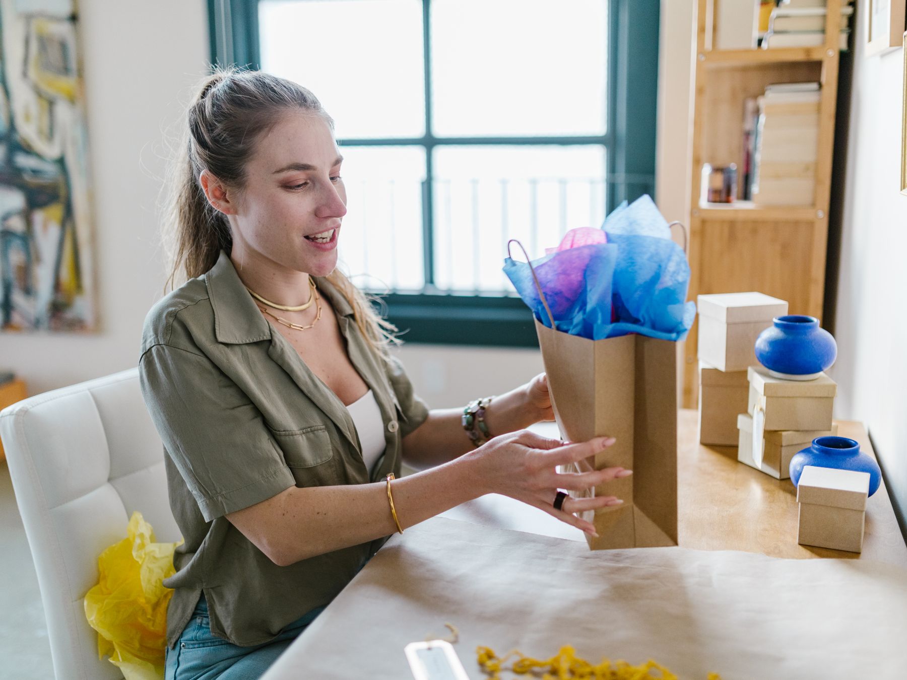 Saint Ives — professional packers wrapping and boxing belongings