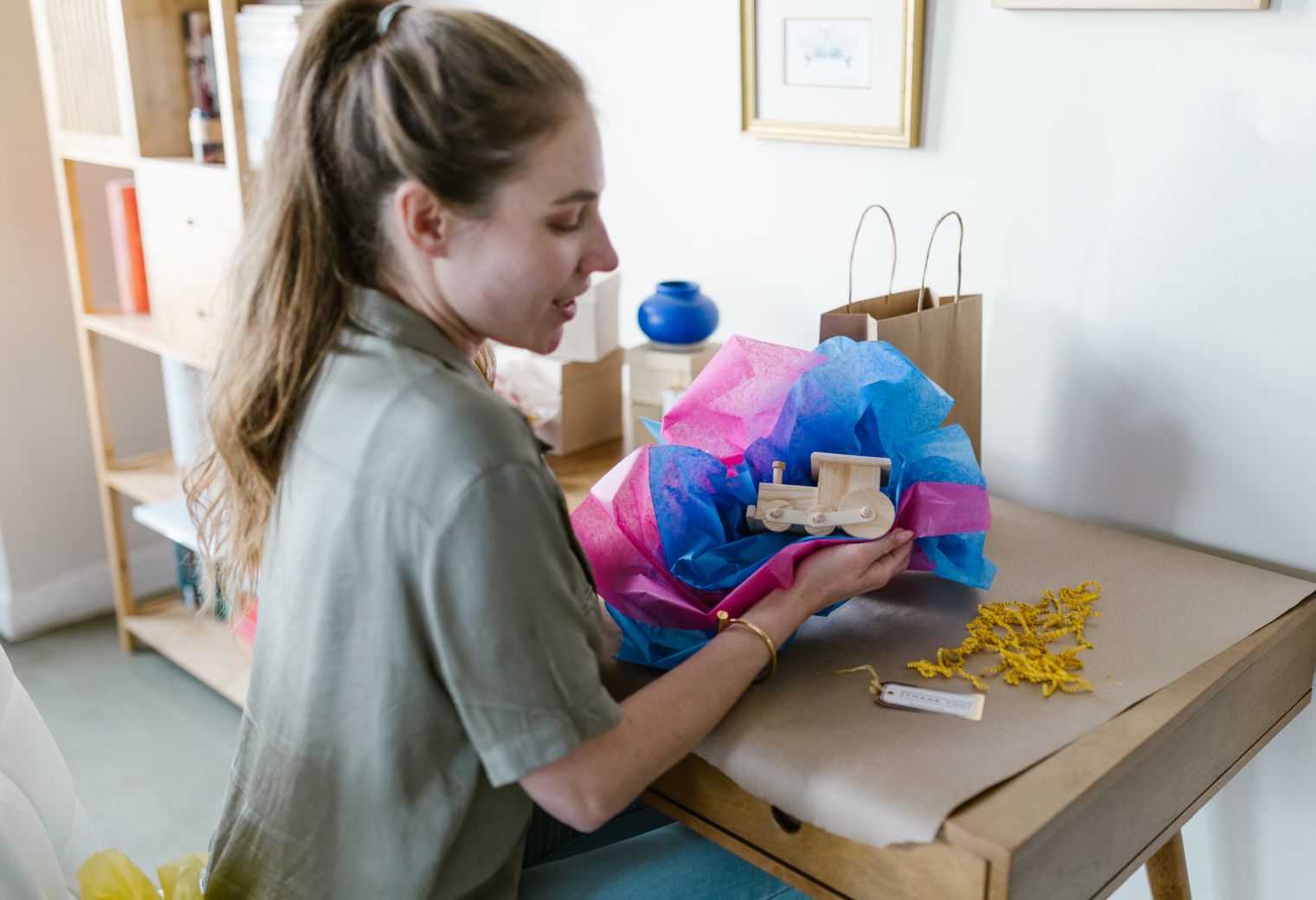 Annbank — professional packers wrapping and boxing belongings