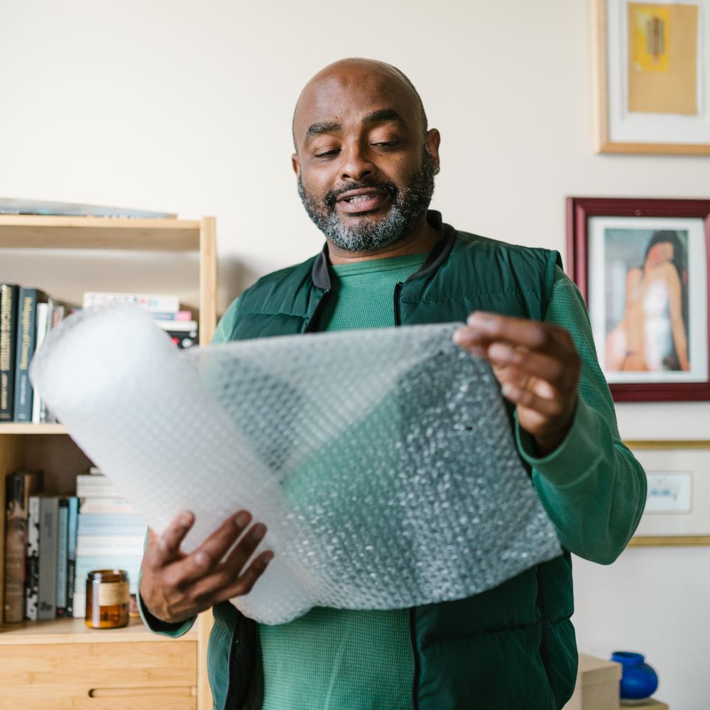 Welshpool — professional packers wrapping and boxing belongings
