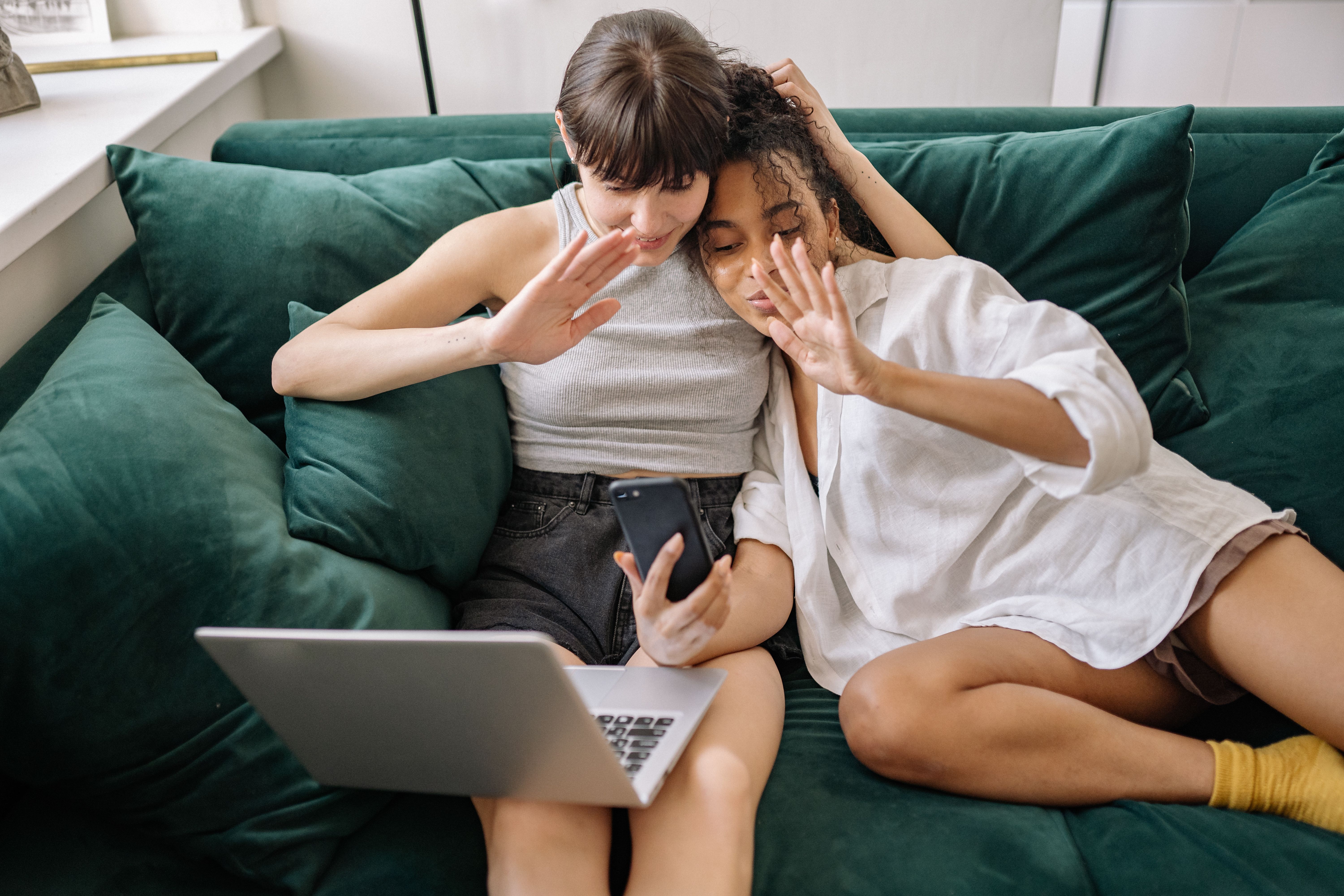 The Introvert’s Guide to Making Friends in a Digital-First World