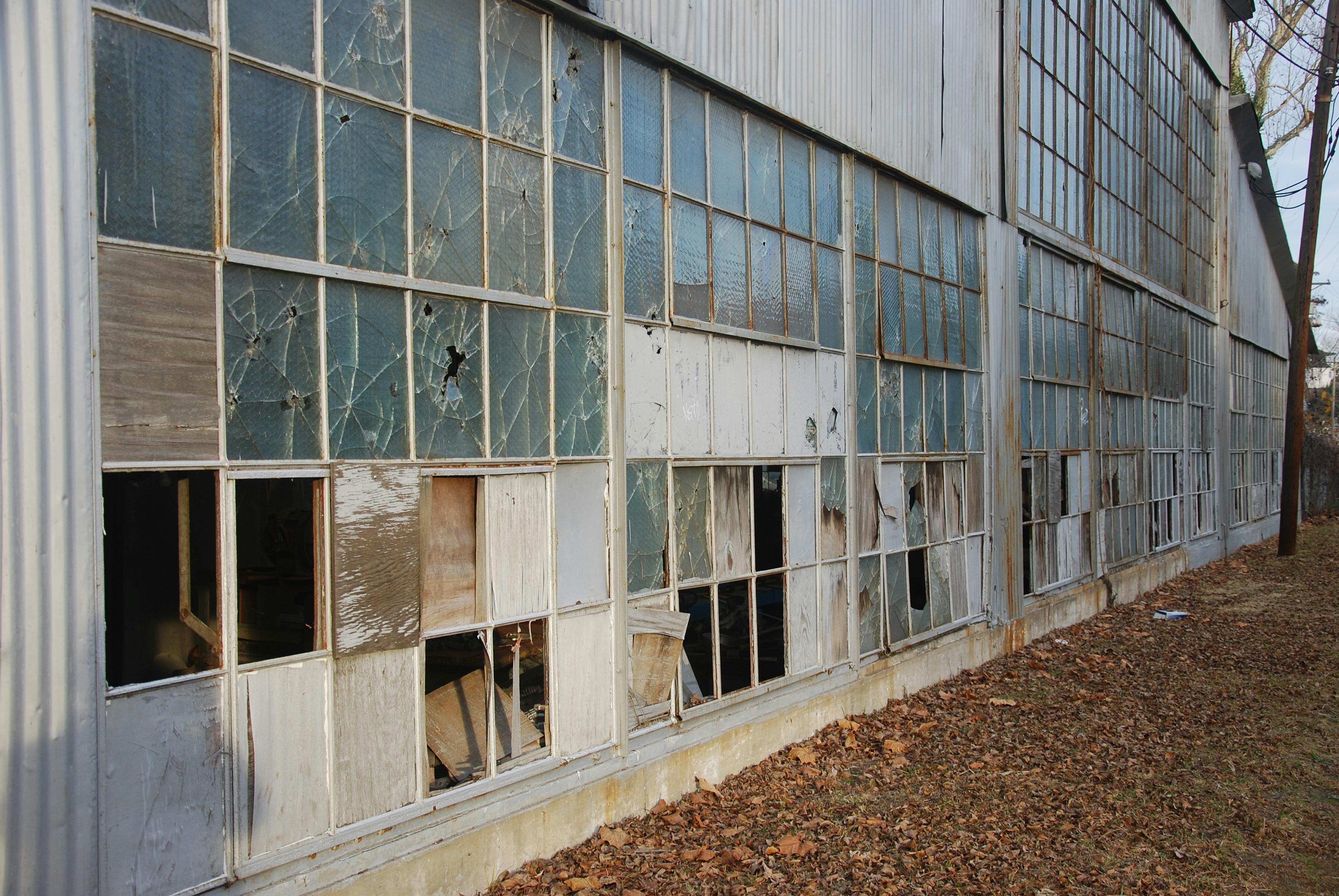 割れたガラス 廃墟 放棄された建物の無料の写真素材 割れたガラス 廃墟 放棄された建物の無料の写真素材