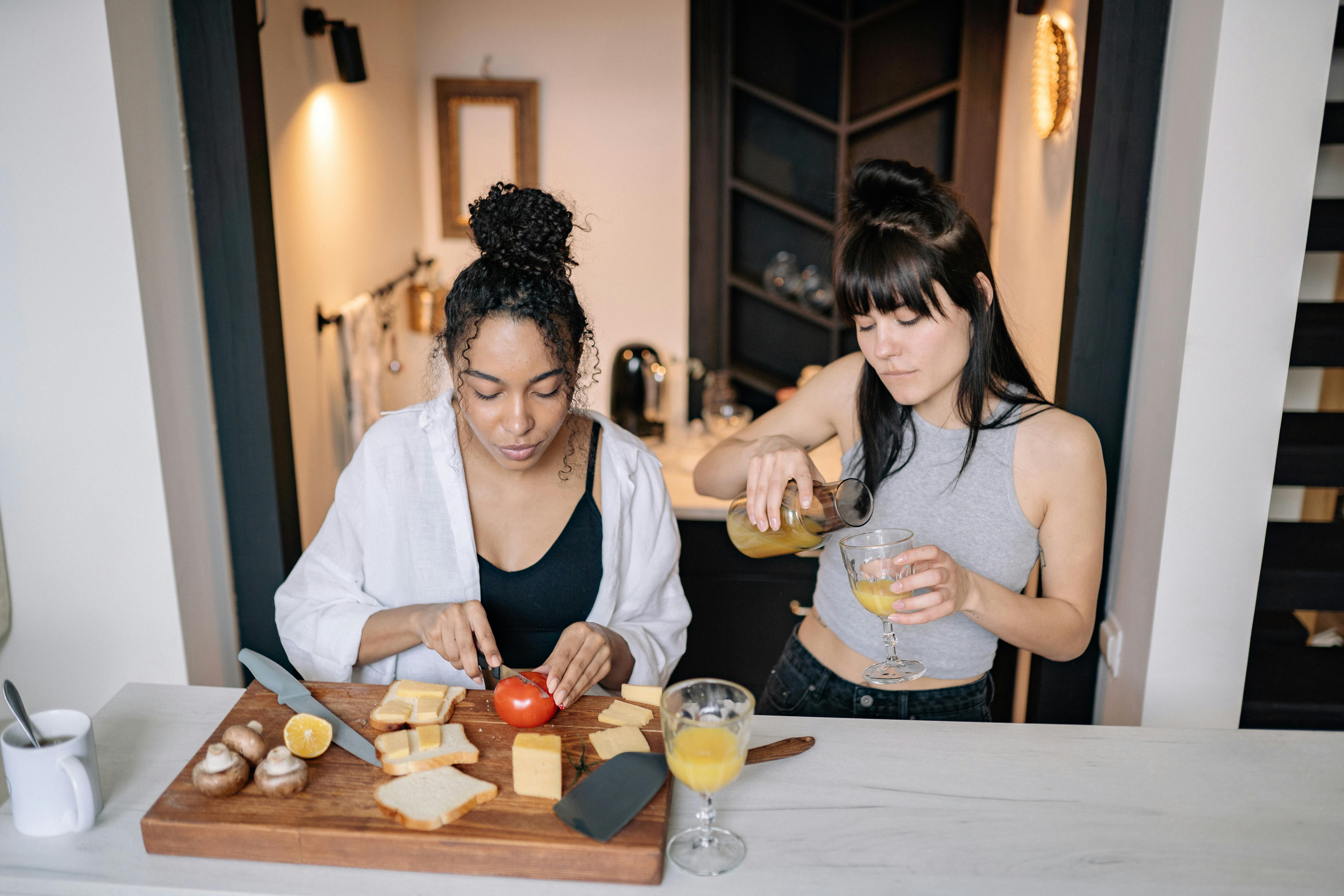 Women in space and meal planning for space travel — Photo by Yan Krukau on Pexels