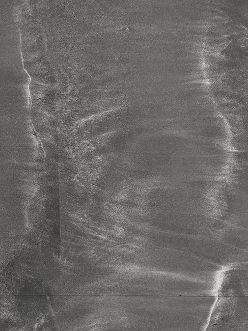 Kunut Duaları 1 - 2 Okunuşu: Kunut Duası Arapça Yazılışı, Anlamı, Meali, Tefsiri ve Türkçe Okunuşu (2026 Güncellemesi) 2 An abstract, black and white aerial shot of sand dunes in Indonesia, showcasing natural textures.