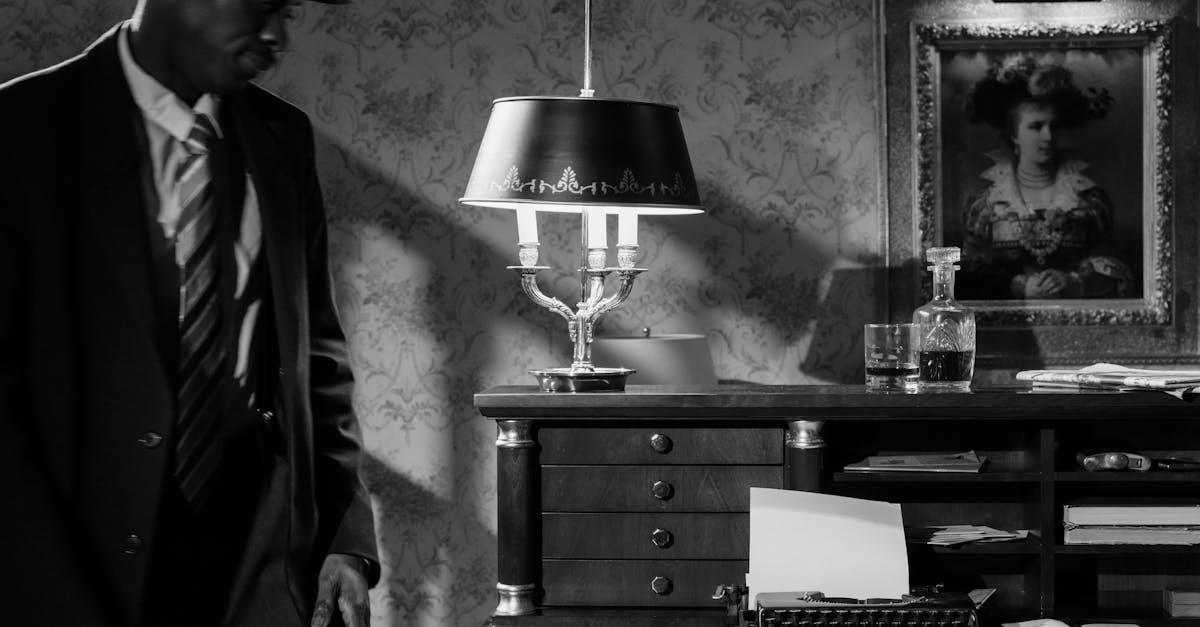How much is a private investigator in Canada