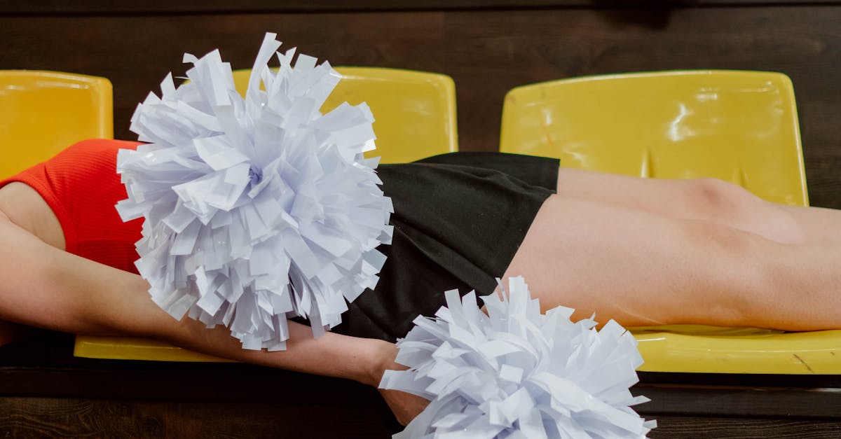 啦啦隊女神南珉貞降臨Suzuki展區 2025國際重型機車展再秀DR Z新車魅力