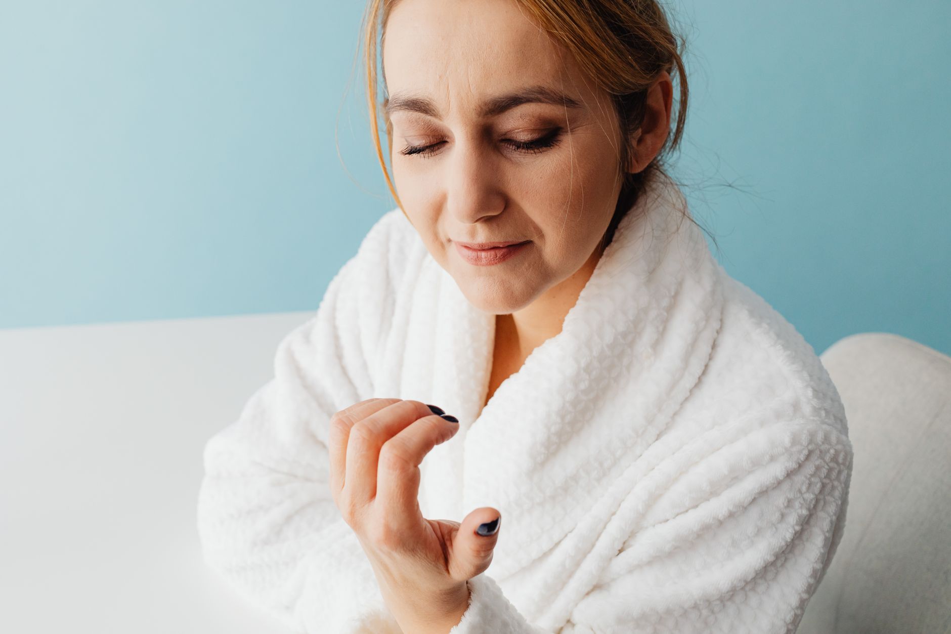 Understanding Nail Biting: Causes, Consequences, and How to Stop