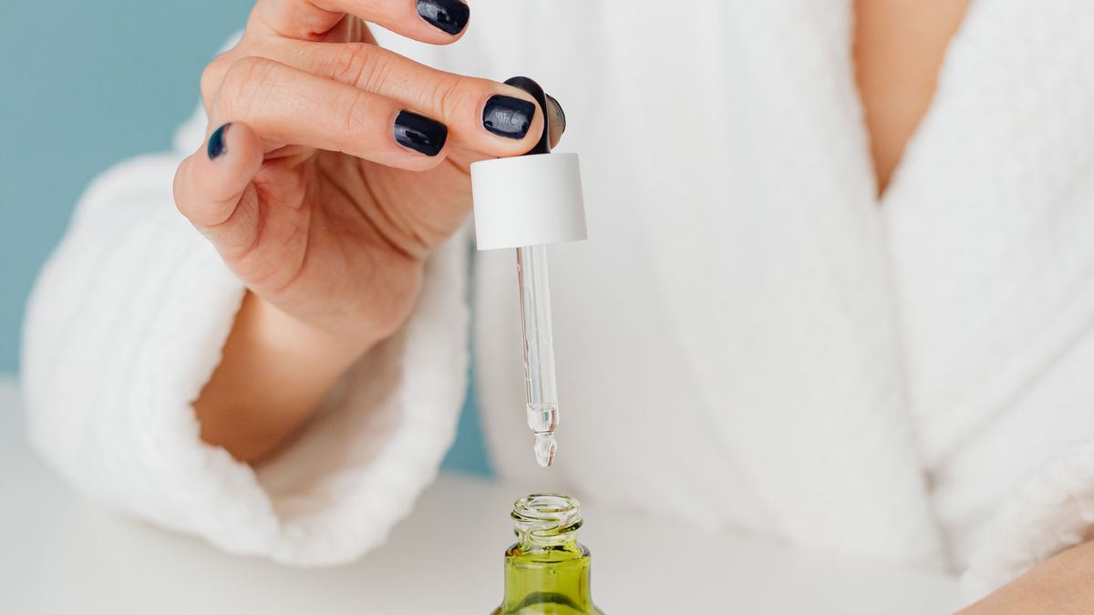 Hydratation de la peau avec des huiles essentielles