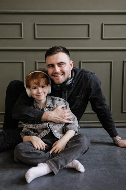 Free Dad and Son Smiling Stock Photo
