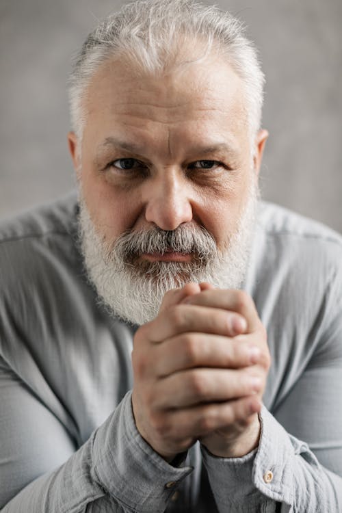 Elderly Man in Gray Long Sleeves