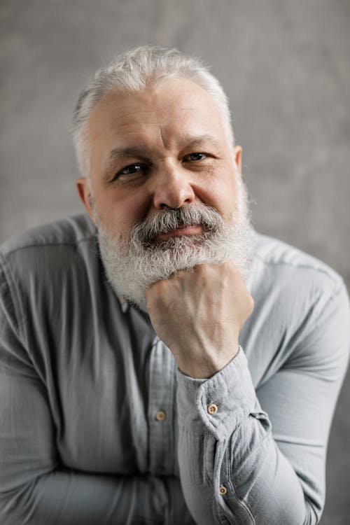 Elderly Man in Gray Long Sleeves