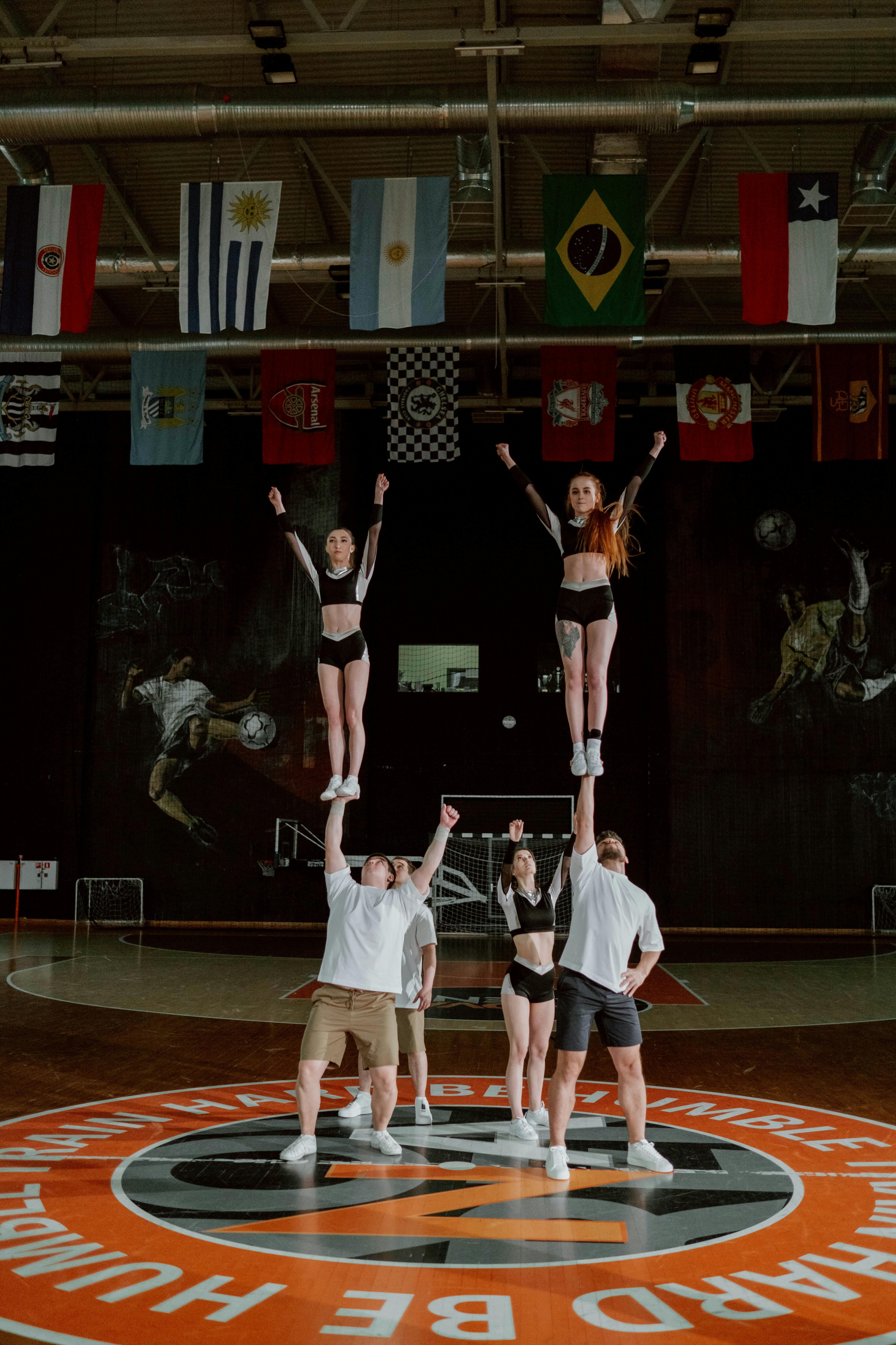 Cheerleaders on the Football Playground Editorial Stock Photo - Image of  competition, fitness: 129080908