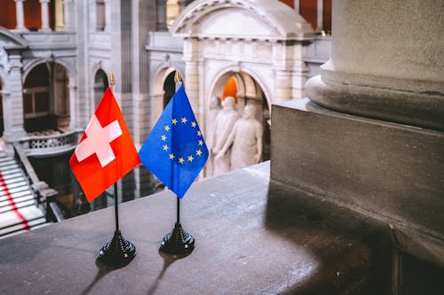 Photos gratuites de drapeaux, européen, suisse